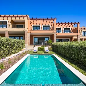 https://vale-de-milho-village.hotelaalgarve.com